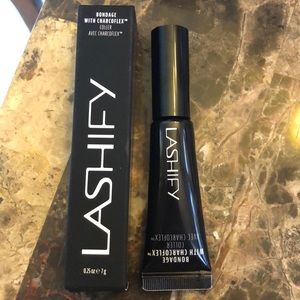 Bondage extra strength lash bond with charcoflex